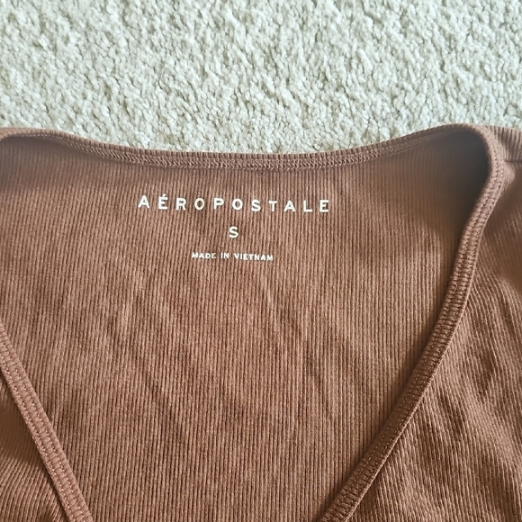 Aeropostale Pink Wrap Crop Blouse - Picture 2 of 3